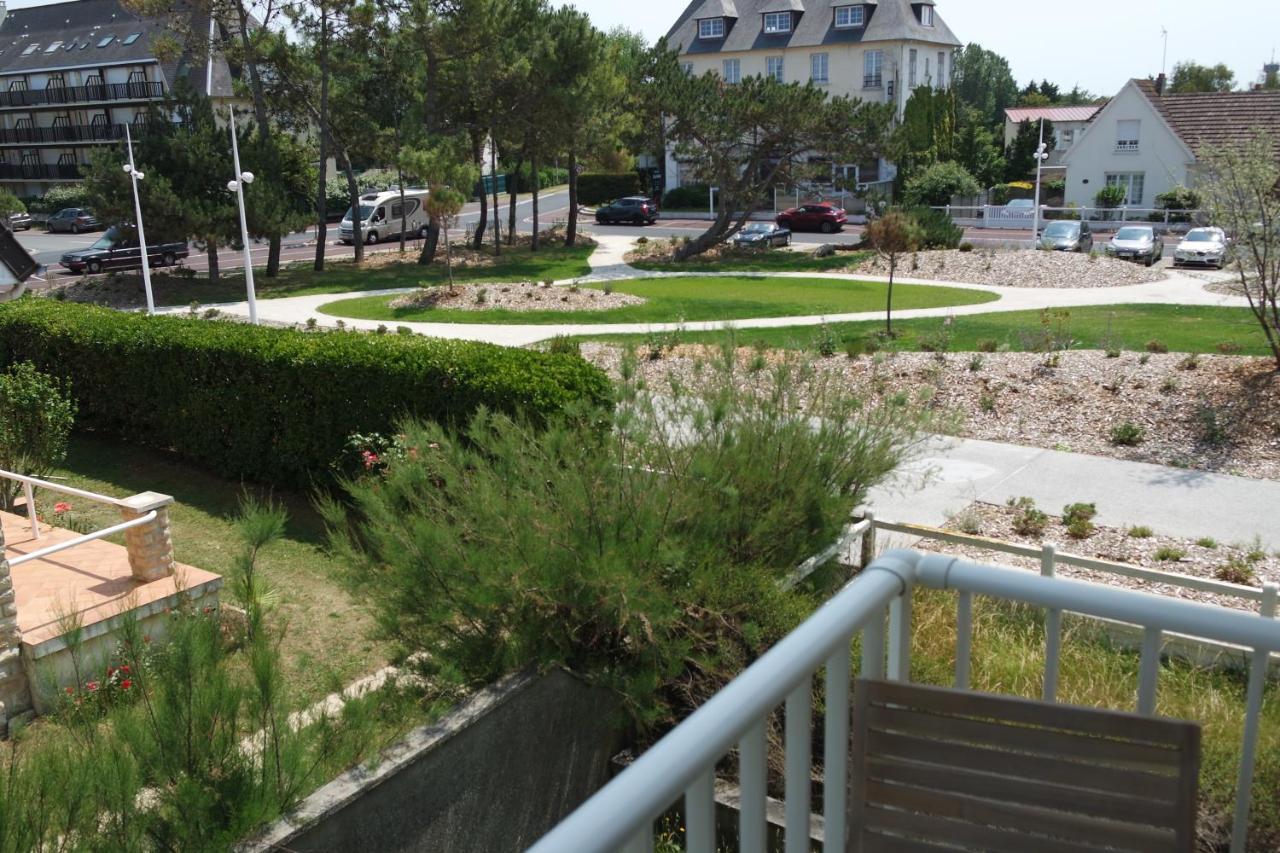 Les Alises Daire Merville-Franceville-Plage Dış mekan fotoğraf